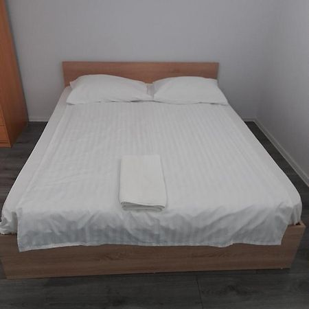 Bega Circumvalatiunii 1 Room Apartment Τιμισοάρα Εξωτερικό φωτογραφία